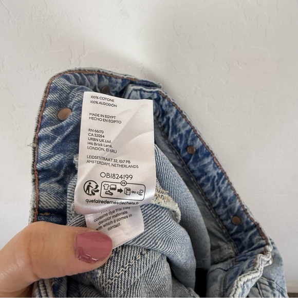 Free People Palmer Cuffed Jean in La La Land - Picture 10 of 10